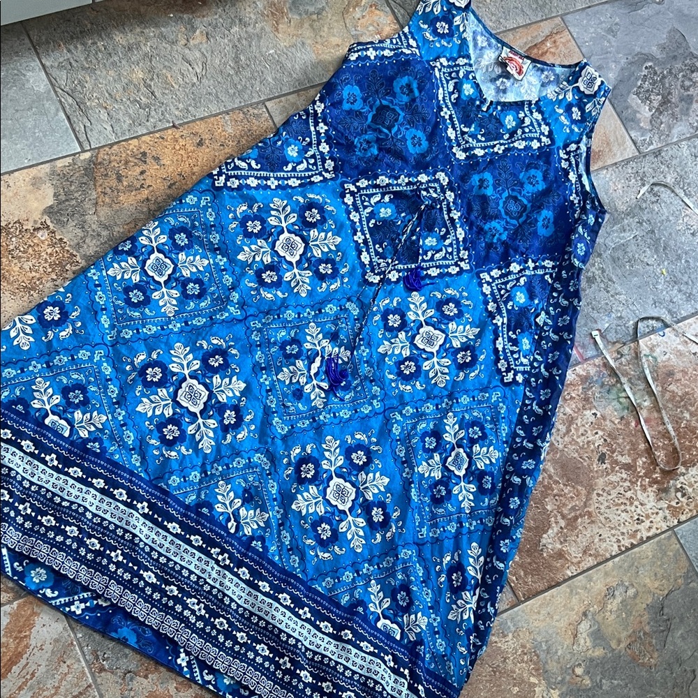 Johnny Was Blue and White Floral Casual Dress